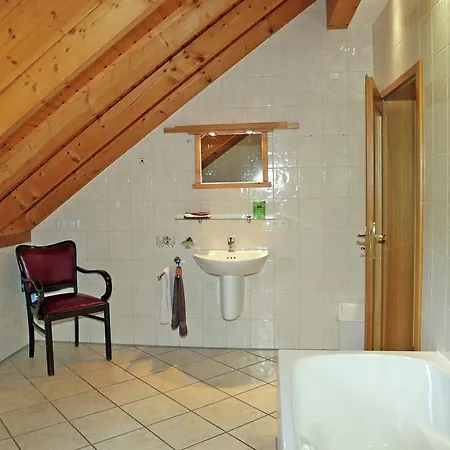Casa vacanze Comfortable Holiday In With Garden Balesfeld