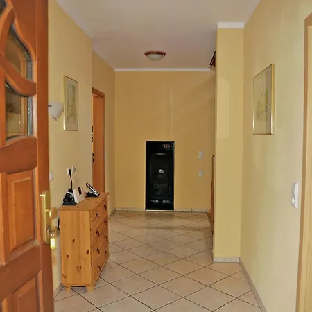 Comfortable Holiday In With Garden Casa vacanze Balesfeld
